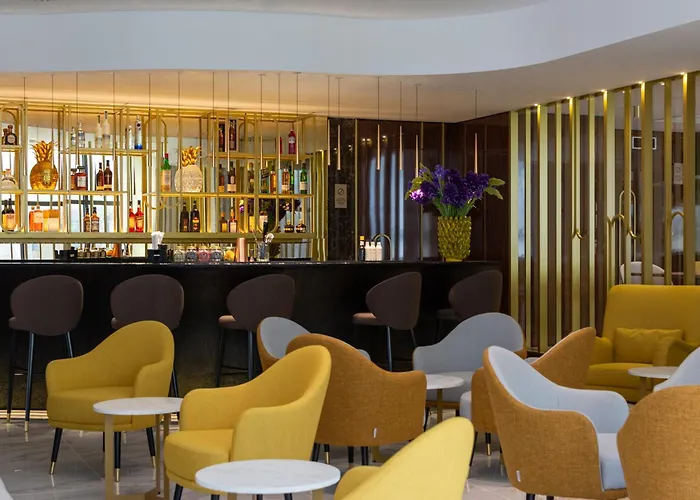 Vip Executive Suites Do Marques Hotel
